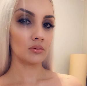 Meet your Posher, Elsa